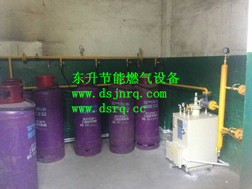 100KG气化器安装...